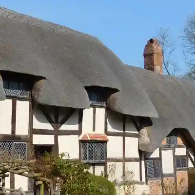 Stratford-upon-Avon Mary Arden's thatched cottage.