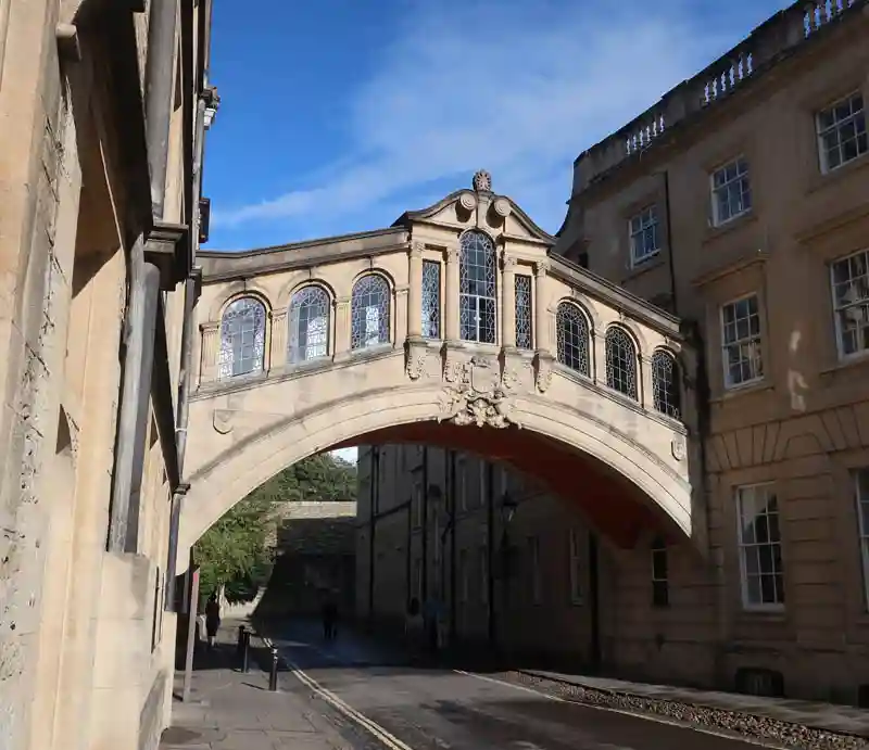 Bridge of Sighs.