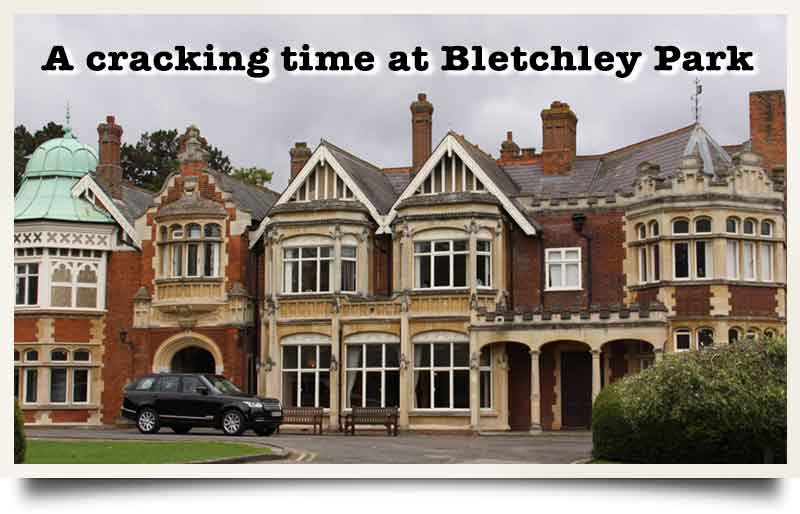 Bletchley Park tours postcard Exterior of the house with caption 'A cracking time at Bletchly Park'.